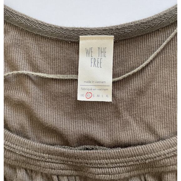 We The Free People Love Valley Long Sleeve High Low Top In Olive Green - Picture 4 of 12